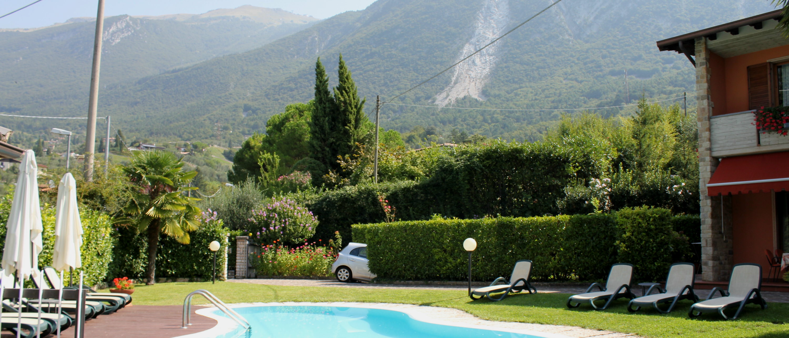 Foto der Villa Panoramica in den Hügeln am Fuße des Monte Baldo